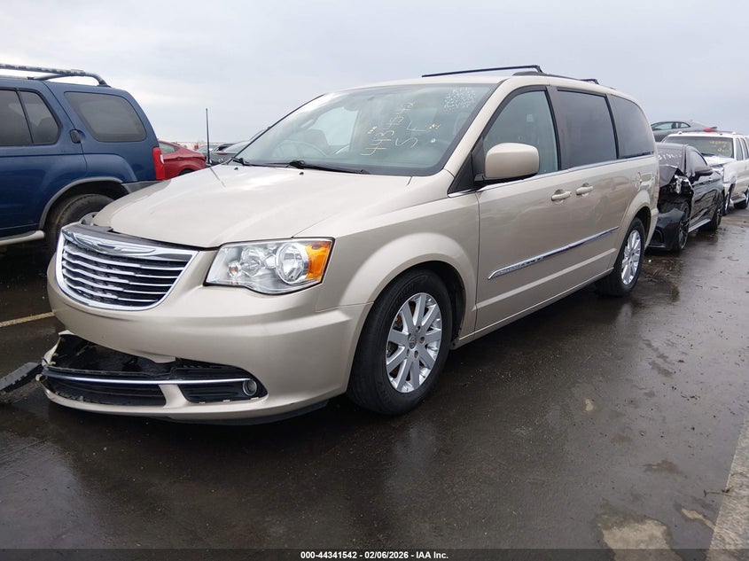 2016 Chrysler Town & Country Touring
