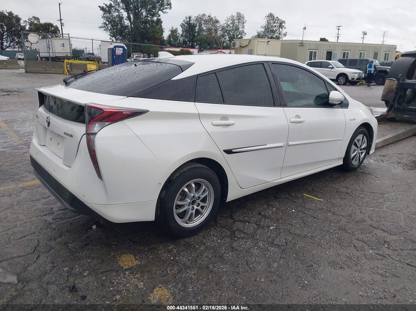 Vin: jtdkarfu1g3015510, lot: 44837992, toyota prius four 20164