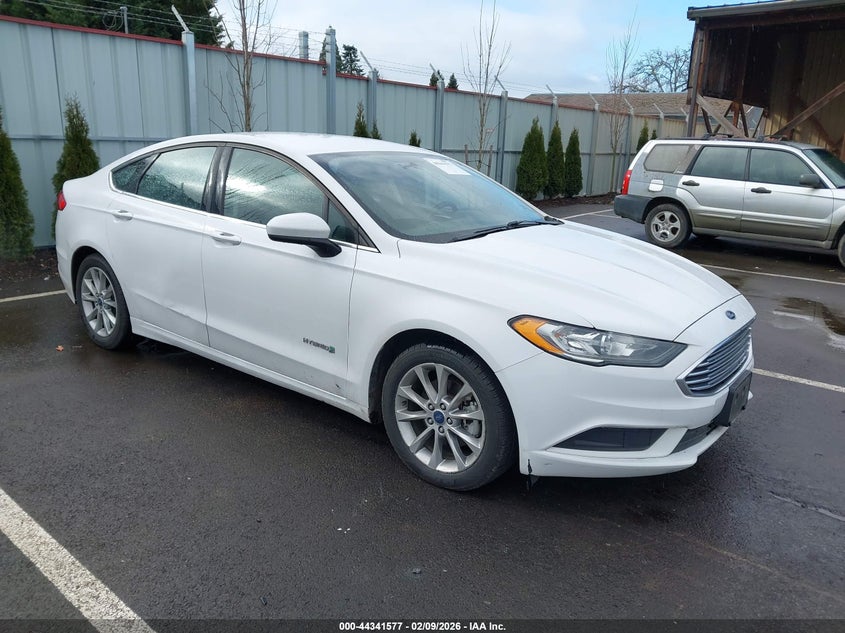 2017 FORD FUSION HYBRID SE