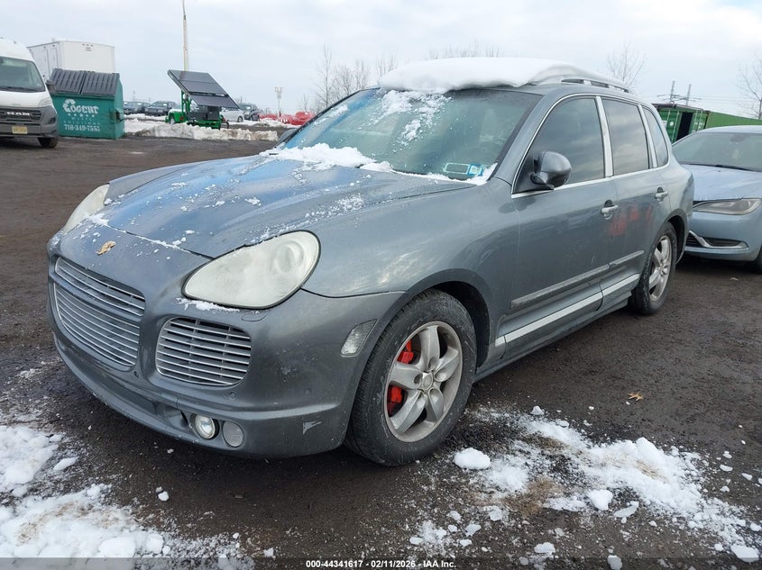 2004 Porsche Cayenne Turbo
