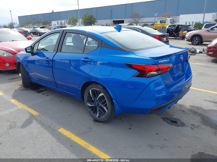 2024 Nissan Versa 1.6 Sr