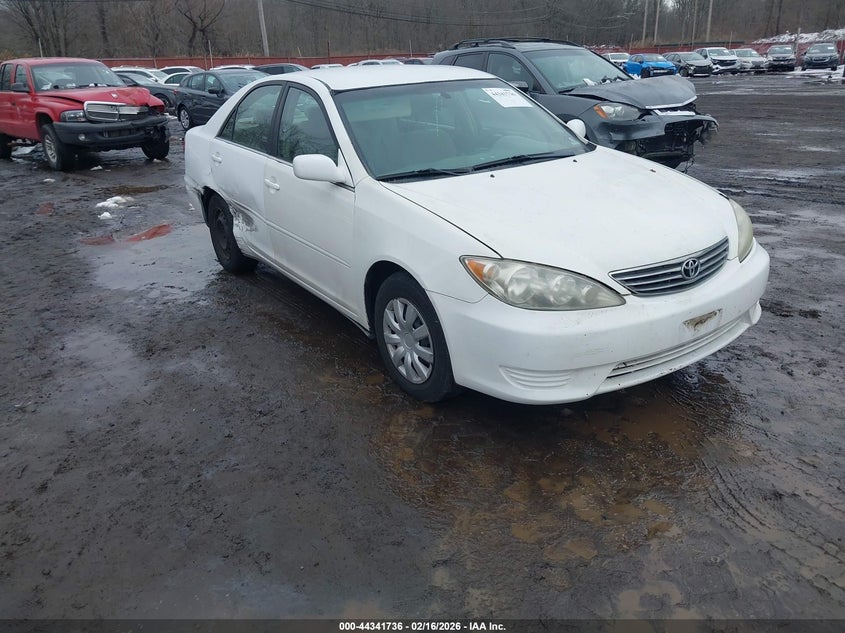 2005 Toyota Camry Le