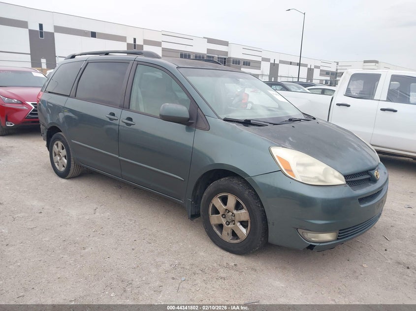 2004 Toyota Sienna Xle