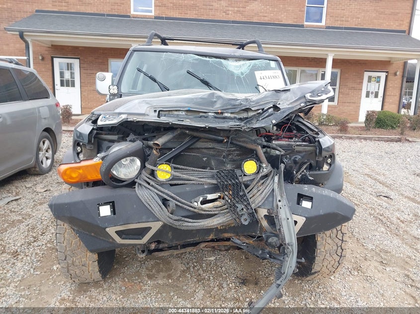 2014 Toyota Fj Cruiser VIN: JTEBU4BF2EK203324 Lot: 44341883
