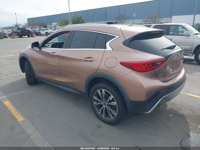 2017 Infiniti Qx30 Premium