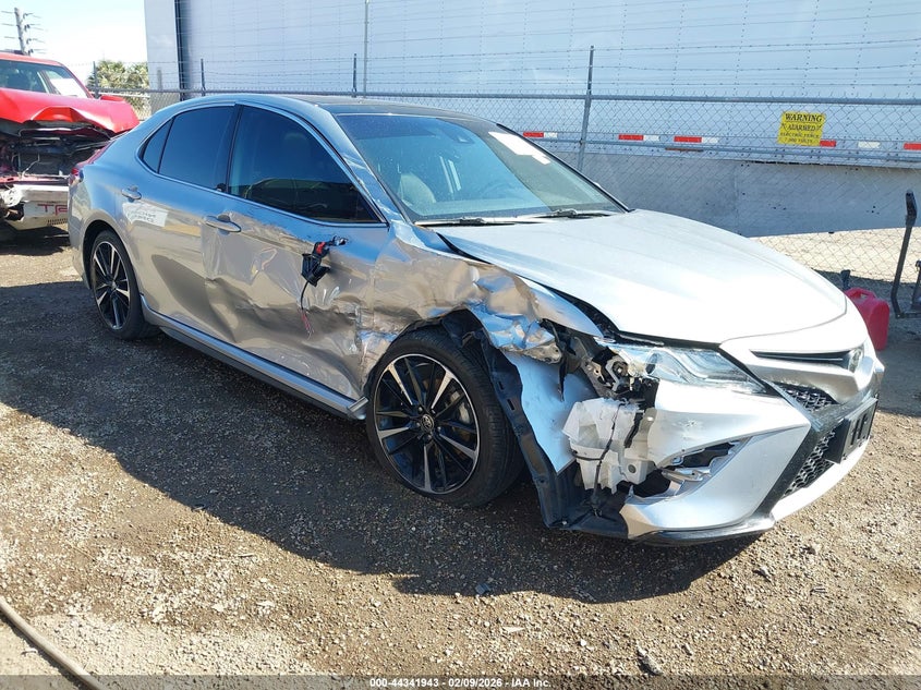 2020 Toyota Camry Xse