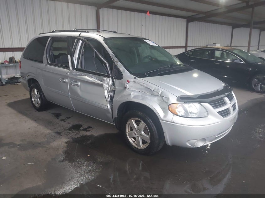 2005 Dodge Grand Caravan Sxt