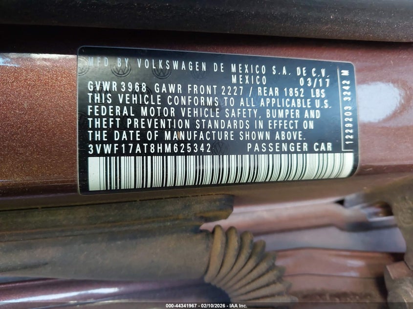 2017 Volkswagen Beetle #Pinkbeetle/1.8T Classic/1.8T S VIN: 3VWF17AT8HM625342 Lot: 44341967