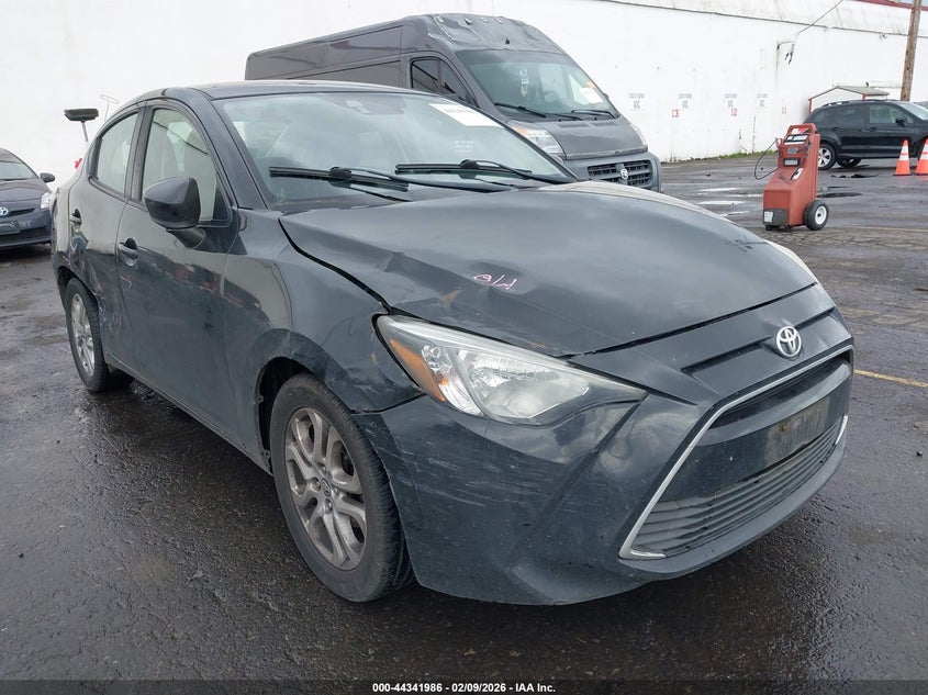 3MYDLBYV6HY172962 TOYOTA YARIS IA Photo 1