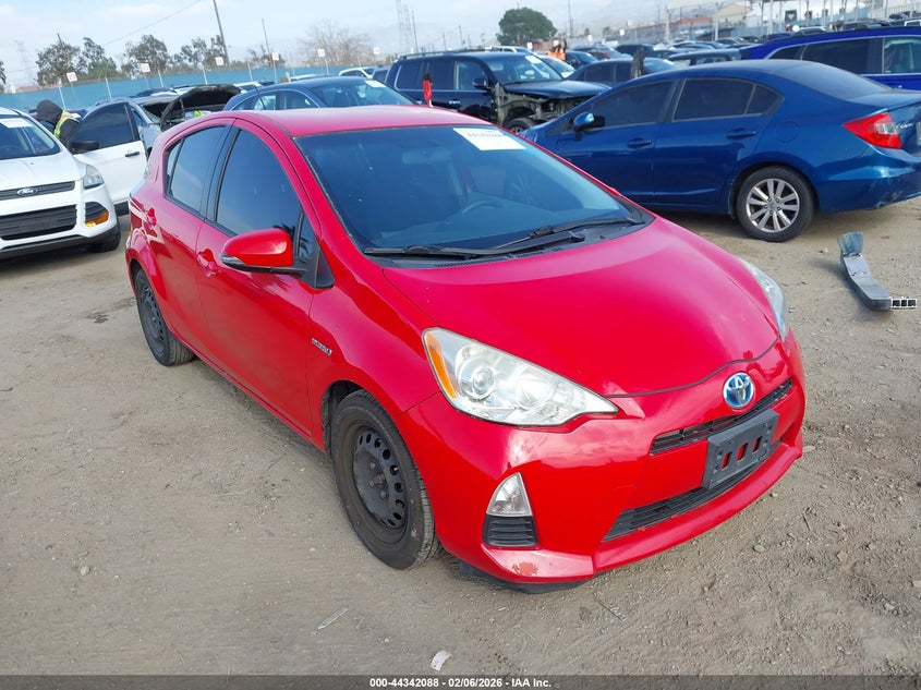 2014 Toyota Prius C Two
