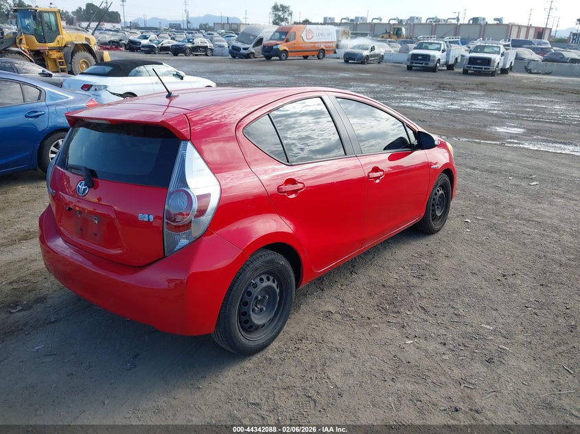 2014 Toyota Prius C Two
