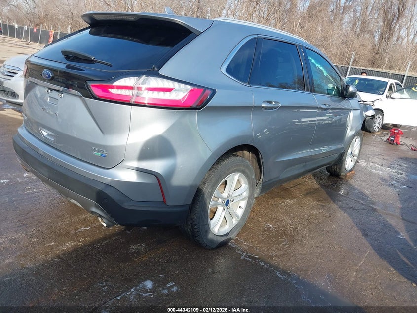 2020 Ford Edge Sel