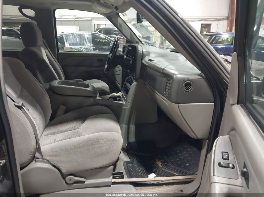 2005 Chevrolet Avalanche 1500 Ls