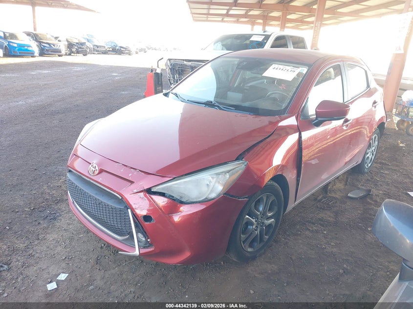 2020 Toyota Yaris Le