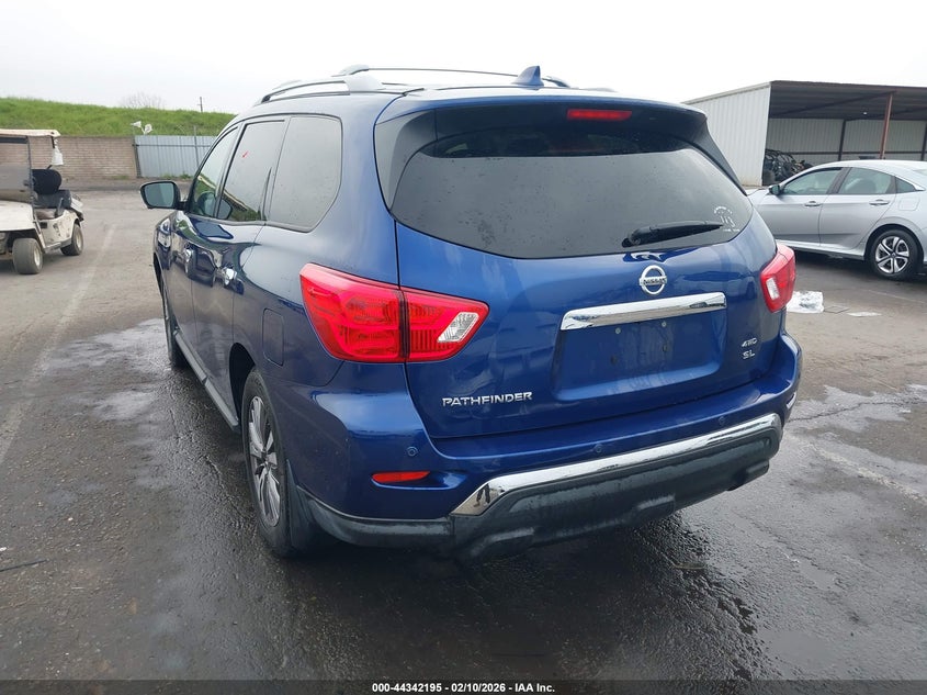 2019 Nissan Pathfinder Sl