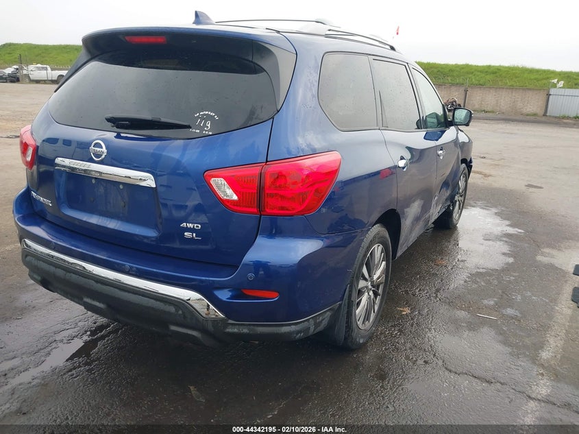 2019 Nissan Pathfinder Sl