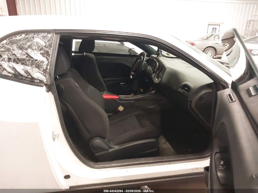 2015 Dodge Challenger Sxt