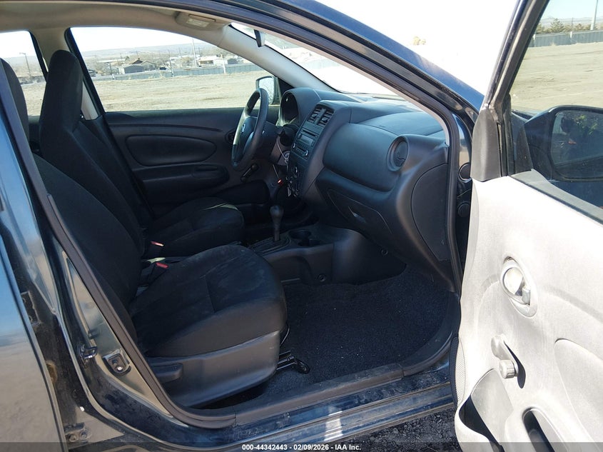 2016 Nissan Versa 1.6 S