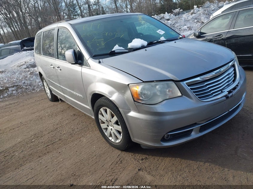 2014 Chrysler Town & Country Touring