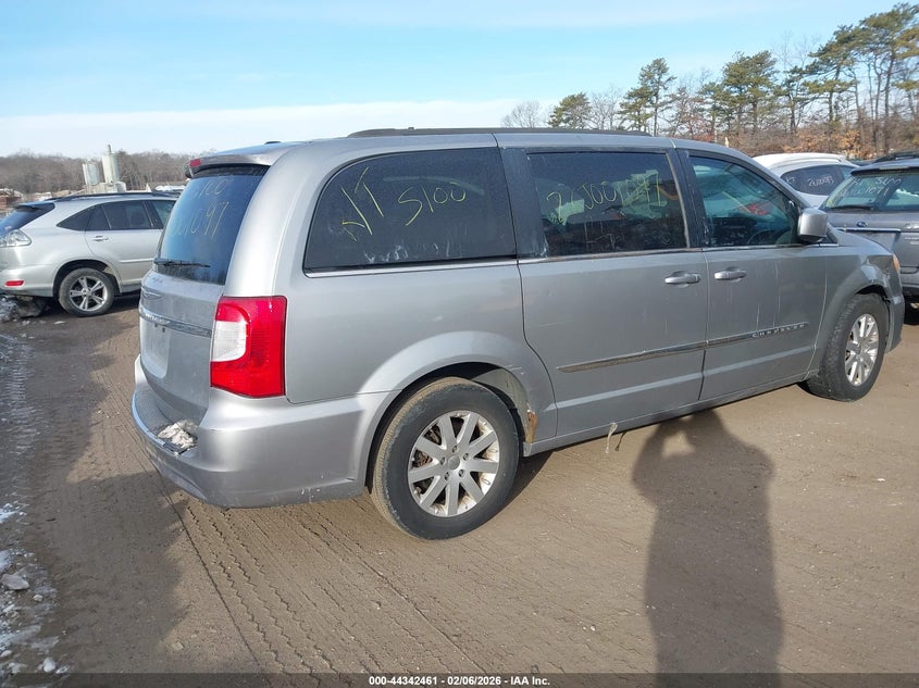 2014 Chrysler Town & Country Touring