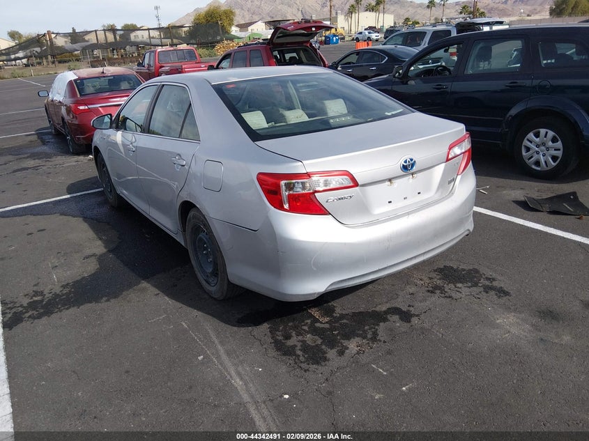 2014 Toyota Camry Hybrid Le