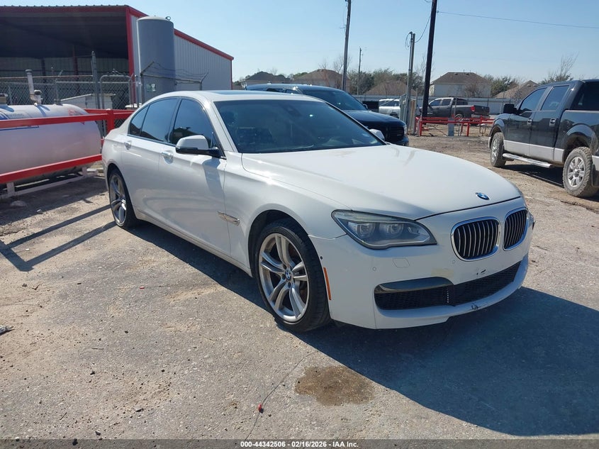 Vin: wbaya8c55ed825213, lot: 44838947, bmw 750i 2014 img_1