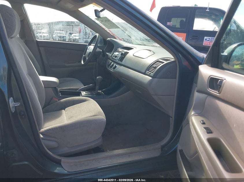 2003 Toyota Camry Le