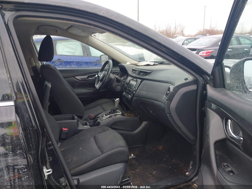 2018 Nissan Rogue Sv