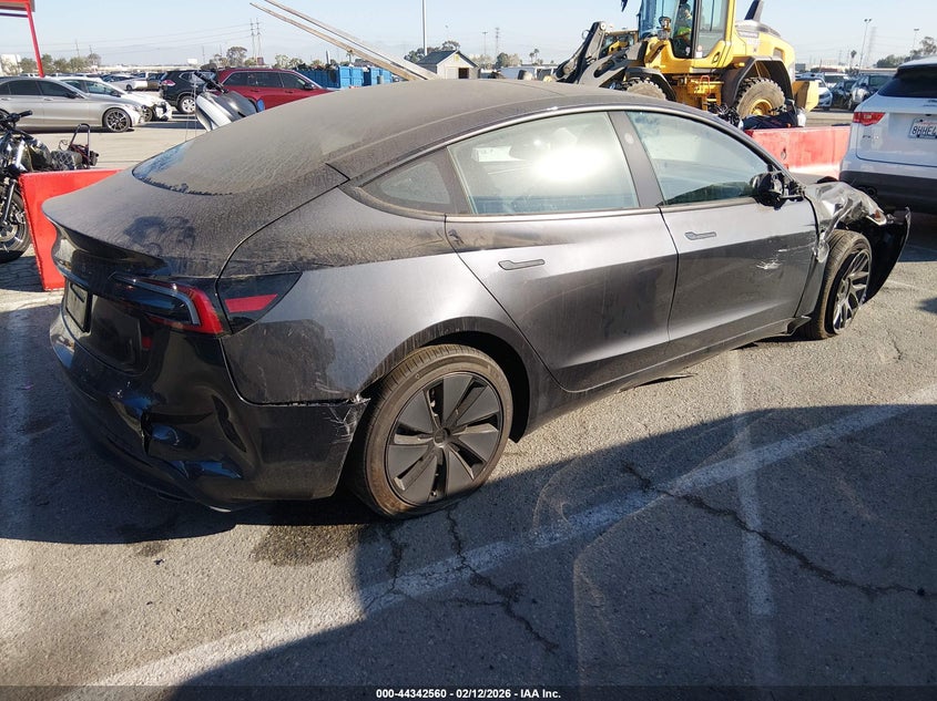 2025 Tesla Model 3 Long Range Rear-Wheel Drive/Standard Rear-Wheel Drive