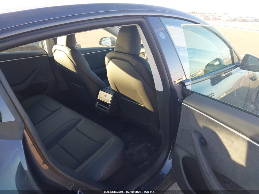 2026 Tesla Model 3 Premium All-Wheel Drive VIN: 5YJ3E1EB8TF118303 Lot: 44342594