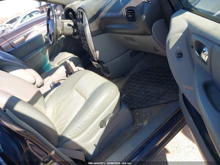 2004 Dodge Grand Caravan Sxt