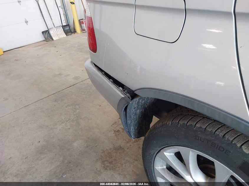 2001 BMW X5 3.0 VIN: WBAFA53501LM65063 Lot: 44342841