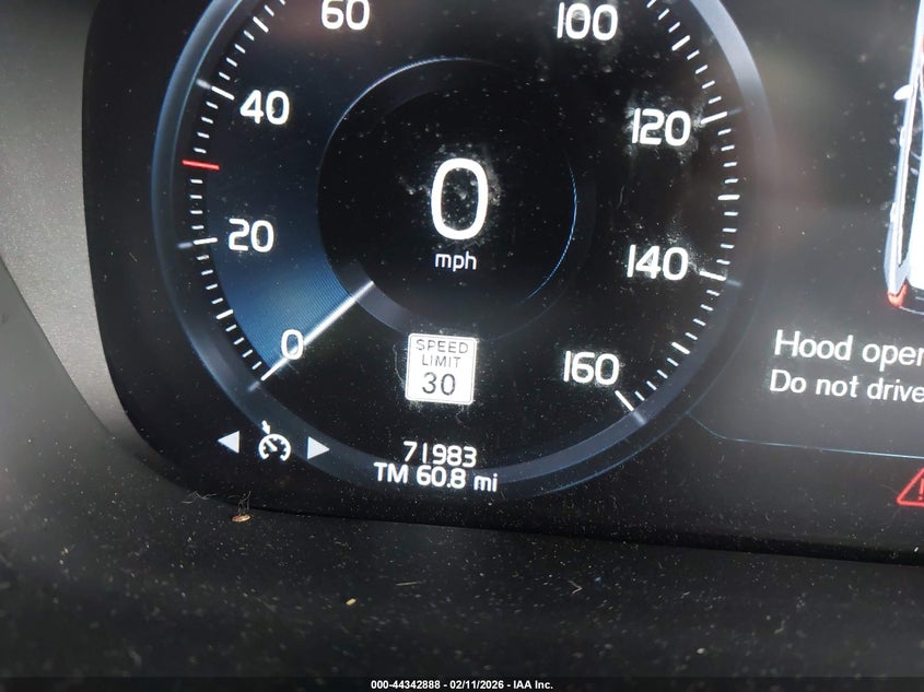 2019 Volvo Xc60 T5 Inscription VIN: LYV102RLXKB325645 Lot: 44342888