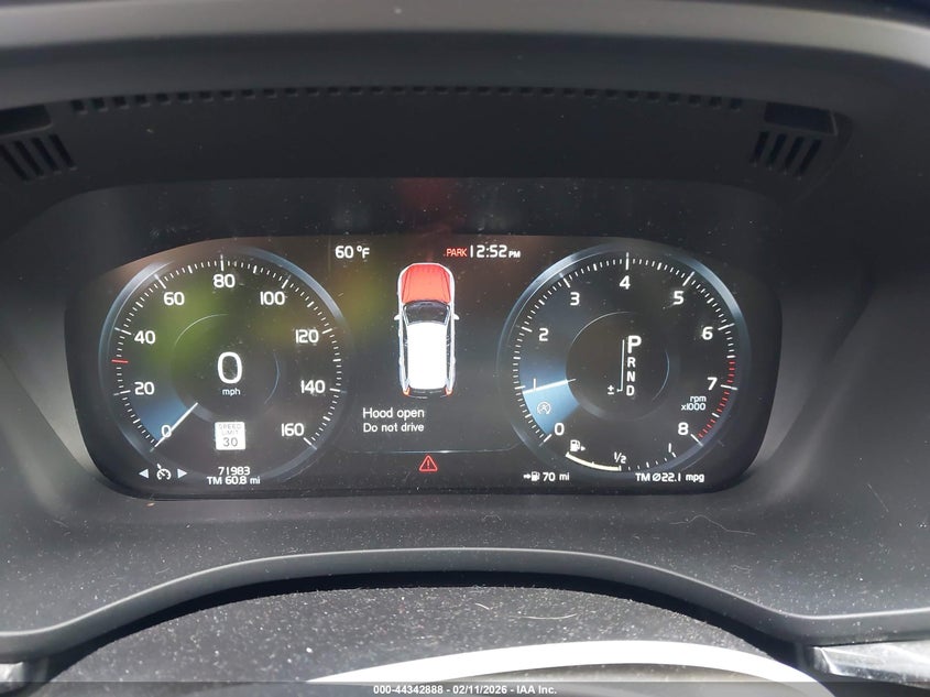 2019 Volvo Xc60 T5 Inscription VIN: LYV102RLXKB325645 Lot: 44342888