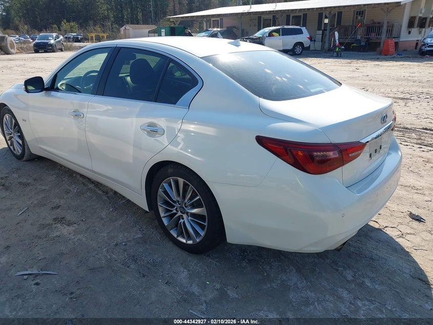 2018 Infiniti Q50 3.0T Luxe
