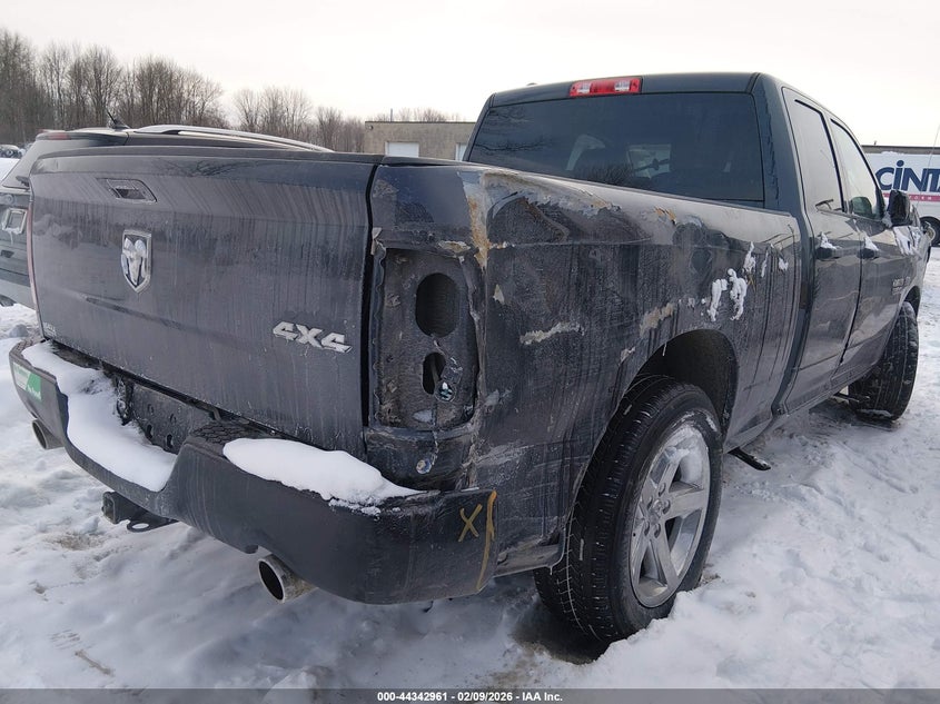 2018 Ram 1500 Express 4X4 6'4 Box