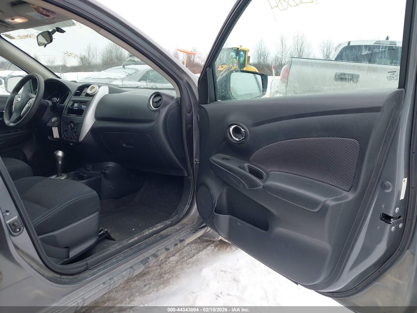 2017 Nissan Versa 1.6 Sv