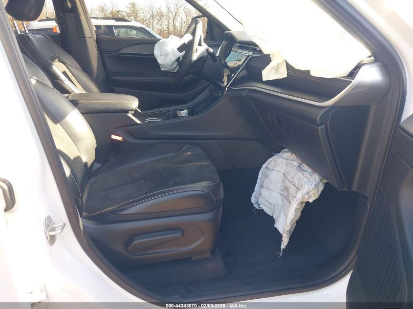 2024 Jeep Grand Cherokee L Altitude X 4X4