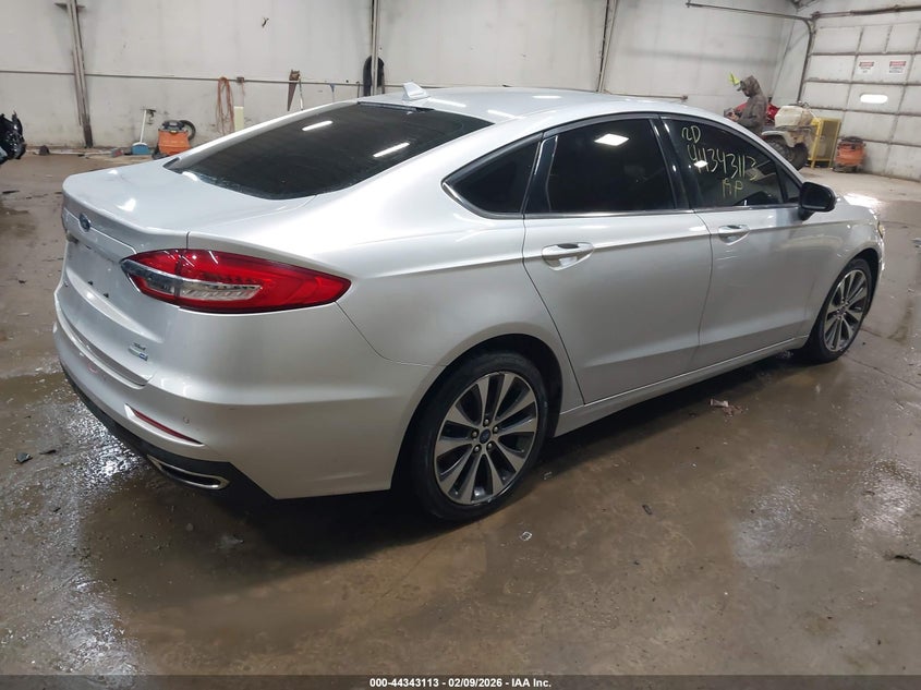 2019 Ford Fusion Se