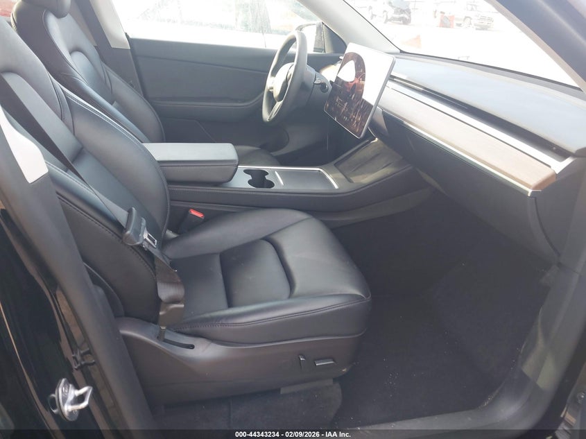 2022 Tesla Model Y Performance Dual Motor All-Wheel Drive