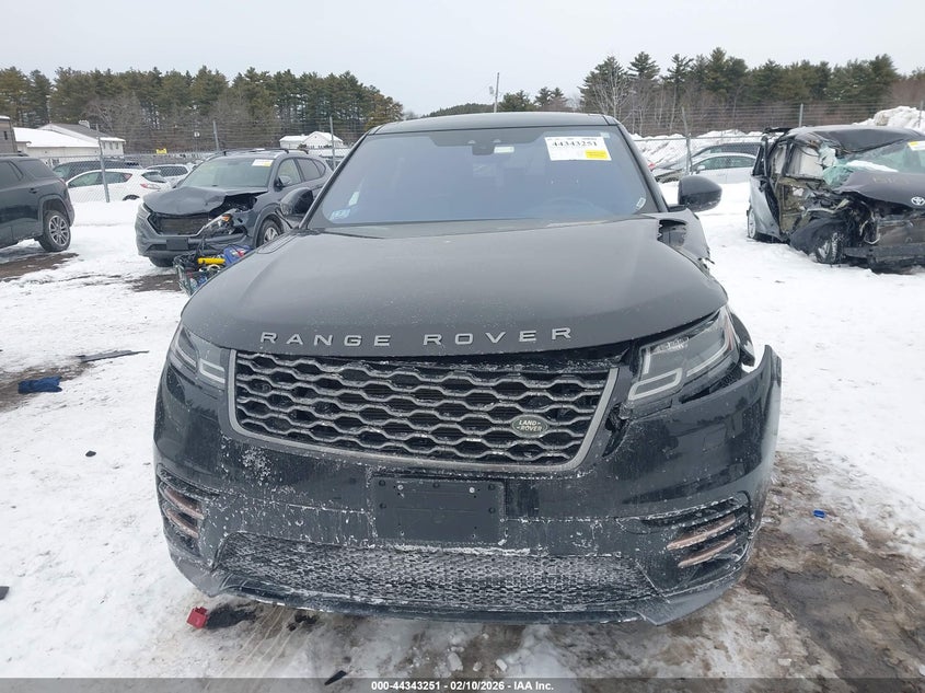 2018 Land Rover Range Rover Velar P250 Se R-Dynamic VIN: SALYL2RX0JA753456 Lot: 44343251