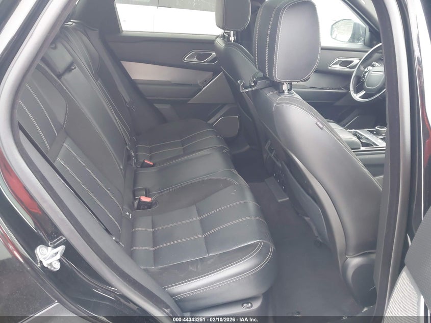 2018 Land Rover Range Rover Velar P250 Se R-Dynamic VIN: SALYL2RX0JA753456 Lot: 44343251