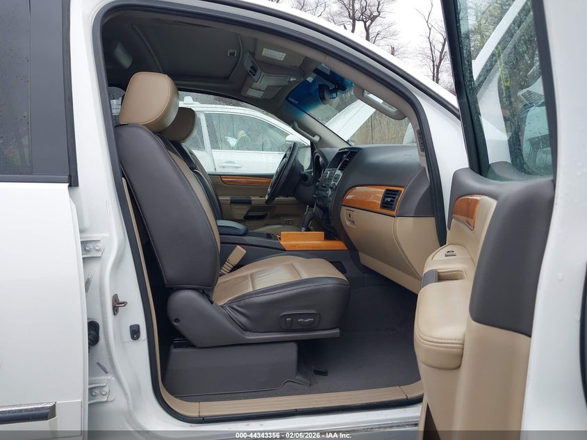 2013 Nissan Armada Platinum