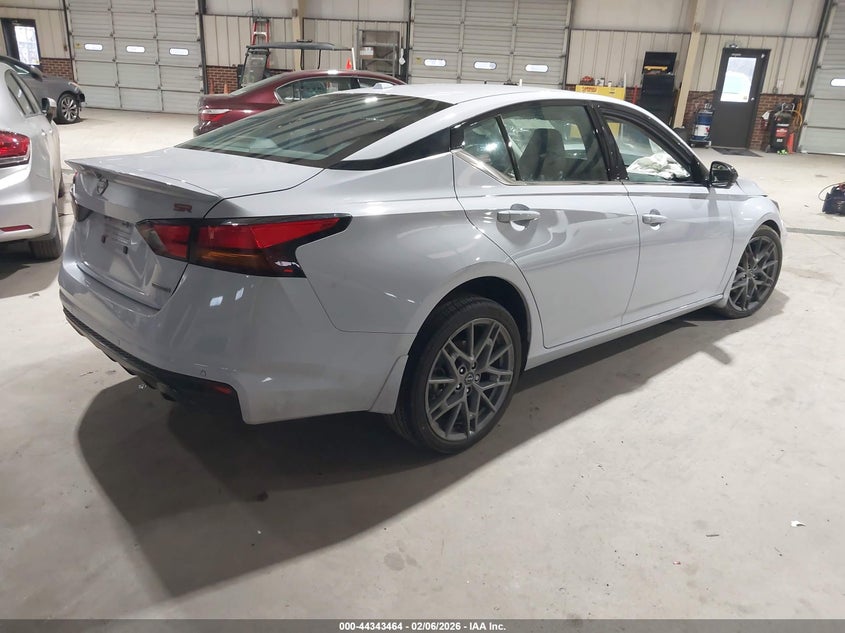 2024 Nissan Altima Sr Vc-Turbo Fwd