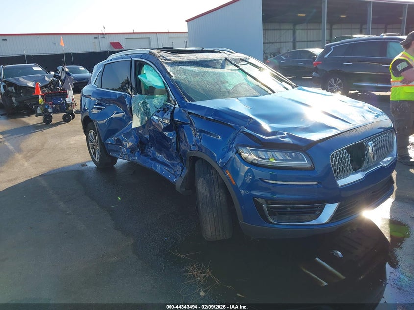 2020 Lincoln Nautilus Reserve