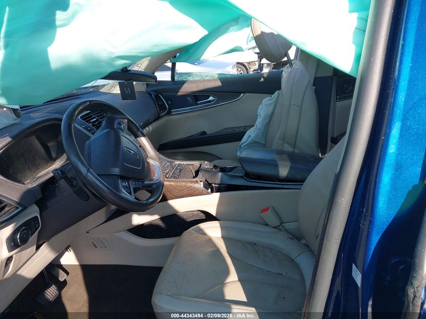 2020 Lincoln Nautilus Reserve