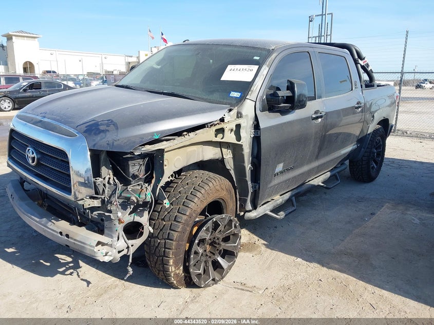 2012 Toyota Tundra Grade 5.7L V8