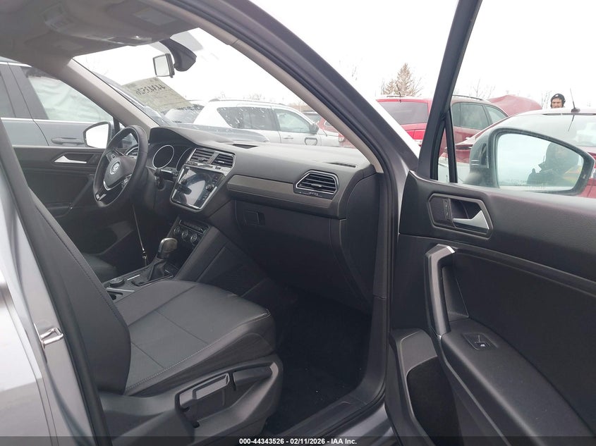 2020 Volkswagen Tiguan 2.0T Se/2.0T Se R-Line Black/2.0T Sel