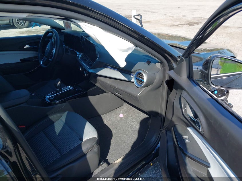 2025 Chevrolet Trax Fwd Lt