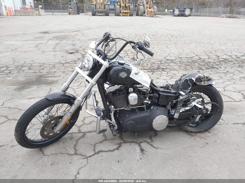2014 Harley-Davidson Fxdwg Dyna Wide Glide VIN: 1HD1GPM15EC328319 Lot: 44343684